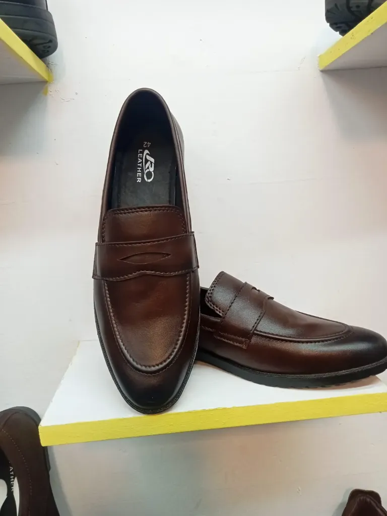 Shoe loafer (39)